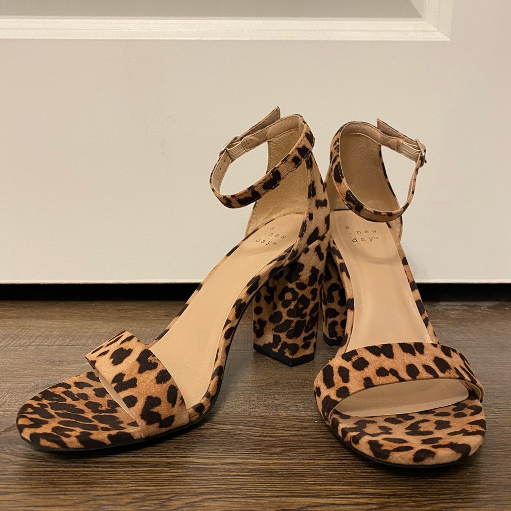 Leopard heels